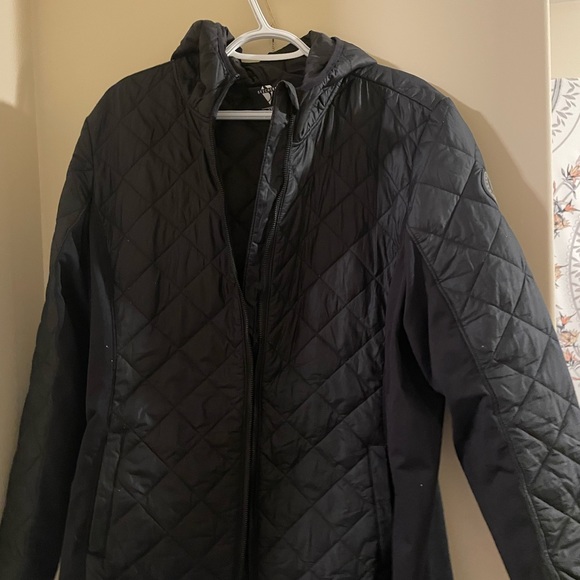 Selling plus size ski pants and three plus size winter coats - Picture 3 of 6